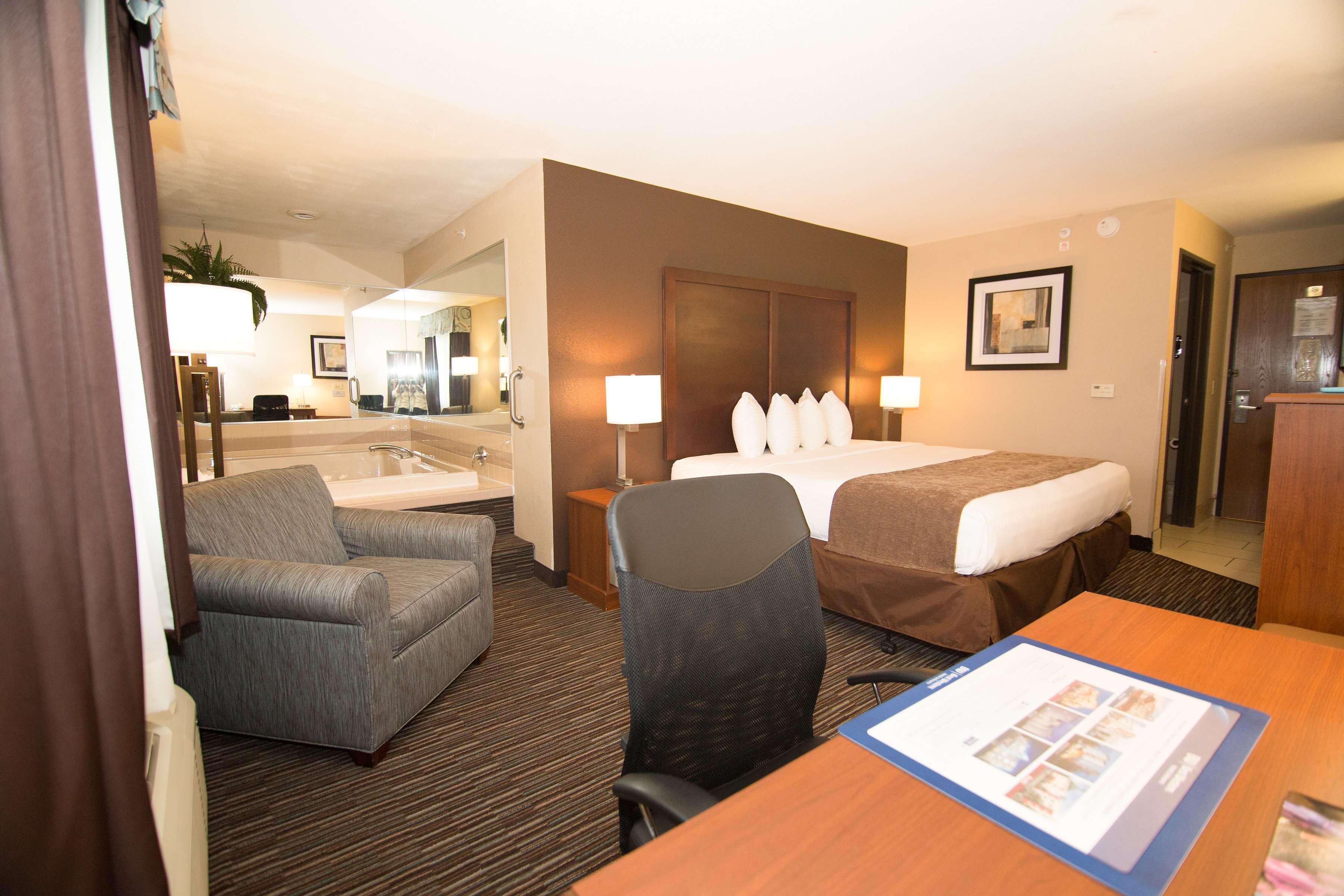 Best Western Port Columbus Exteriör bild